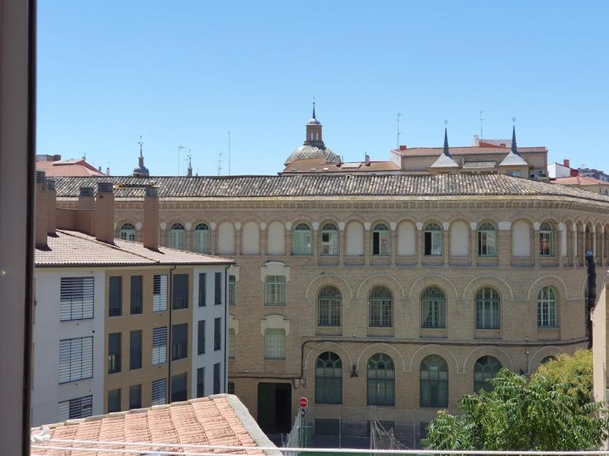 Apartmán Casco Historico, Con Parking Incluido Zaragoza Exteriér fotografie