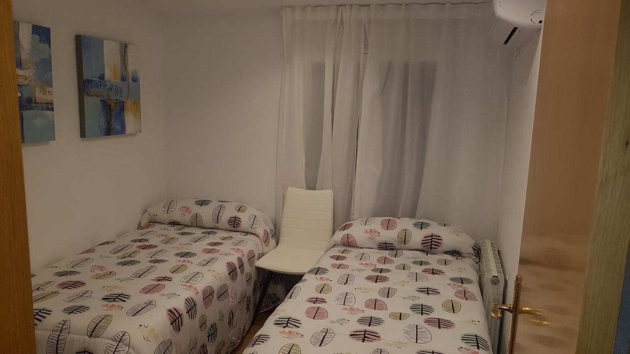 Apartmán Casco Historico, Con Parking Incluido Zaragoza Exteriér fotografie
